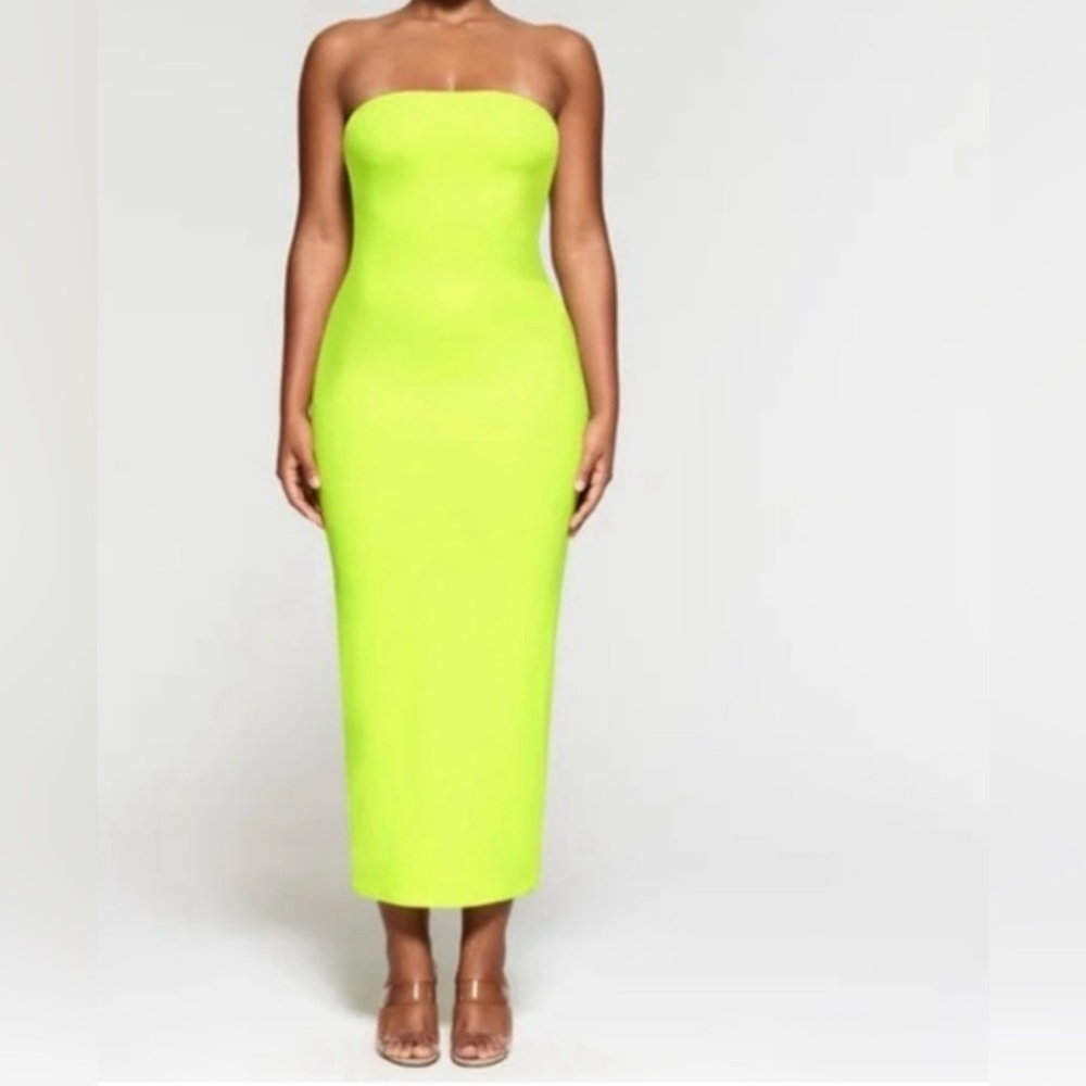 Skims fits everybody tube dress in green highlighter